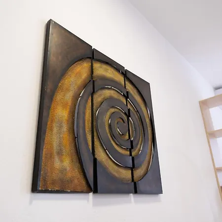 Center 12 Apartment