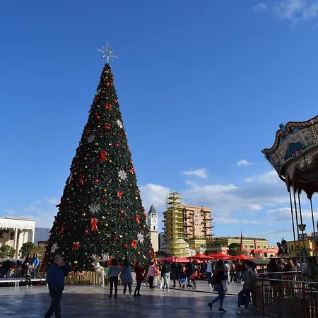 Center 12 公寓 地拉那